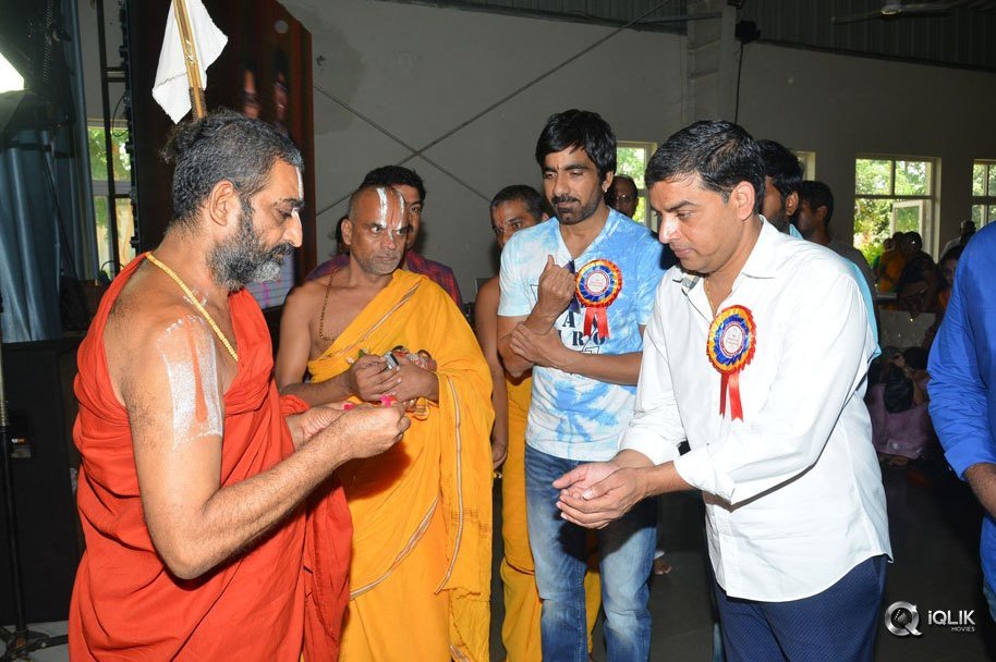 Raja-The-Great-Team-at-Netra-Vidyalaya-10th-Anniversary-Celebrations